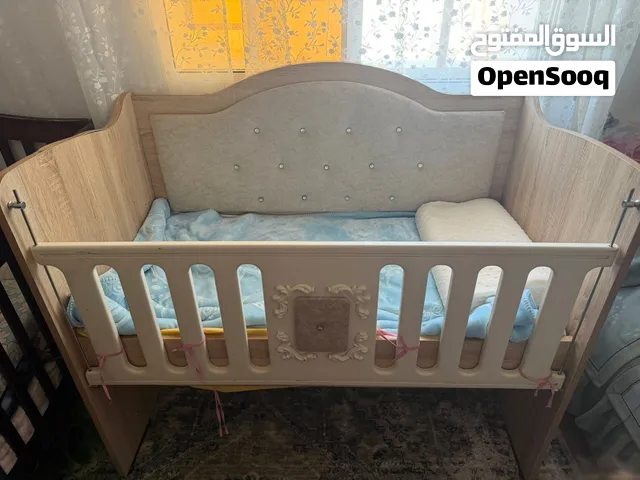 سراير اطفال بحاله جيده وأسعار رخيصه