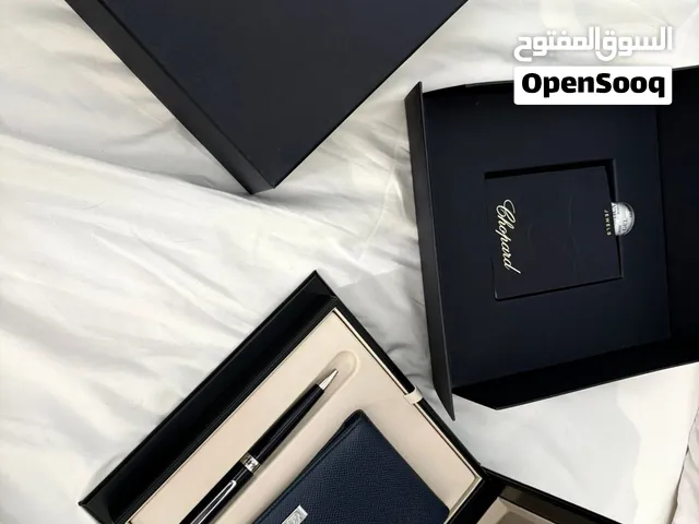 محفظه و قلم شوبارد ( chopard ) مع البكج و طبعا اصلي