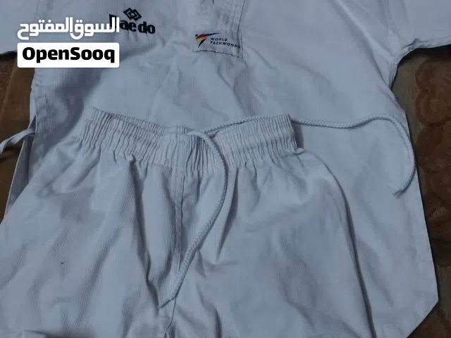 بدلة تايكوندو ،صغيرةالحجم