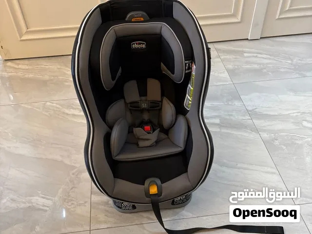 كرسي أطفال سياره لحماية الأطفال من الحوادث