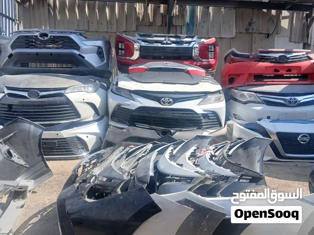 مصدّام سيارة مستعمل بجودة جيدة لسيارات متنوعة