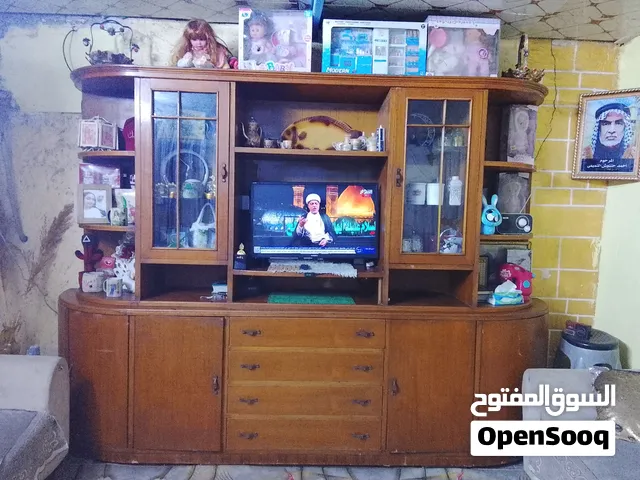 معرض خشب للبيع
