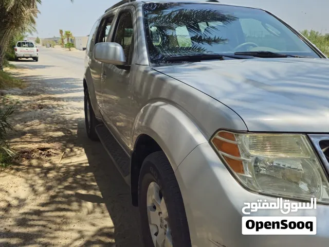 Nissan Pathfinder 2011 Model