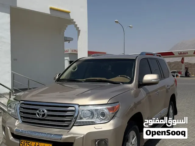 لاندكلوزر نظيف بدون حوادث