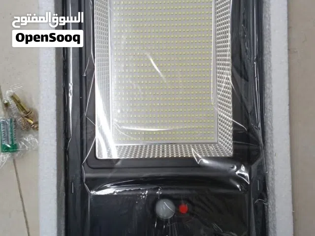 كشاف طاقة الشمسية 3000 واط