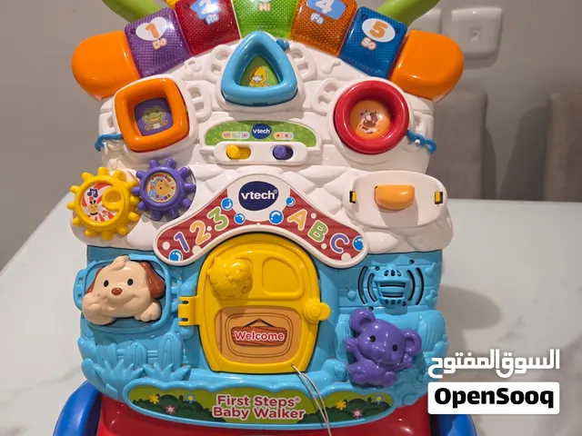 مشاية أطفال ماركة فيتيك (VTech) بحالة جيدة