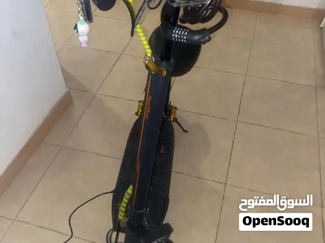 سكوتر الوحش