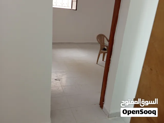 شقة طابق ارضي للايجار