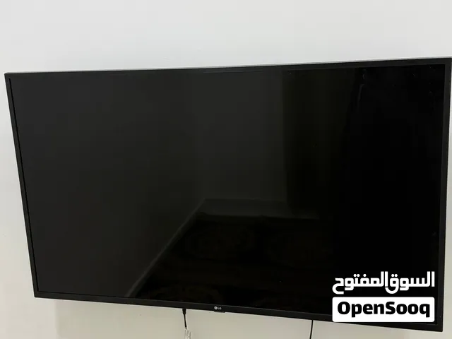 للبيع شاشه LG مقاس 55 بوصه