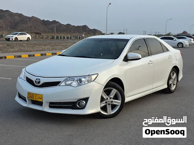 تيوتا كامري 2012