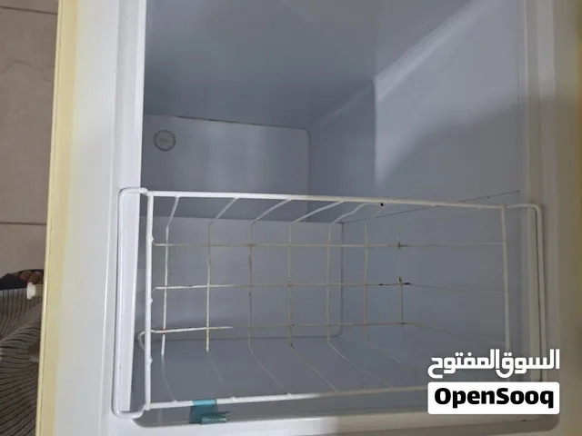 فريزر للبيع شبة جديد