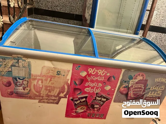 فريزر عرض آيس كريم Fricool 160 لتر – ديب فريزر تجاري