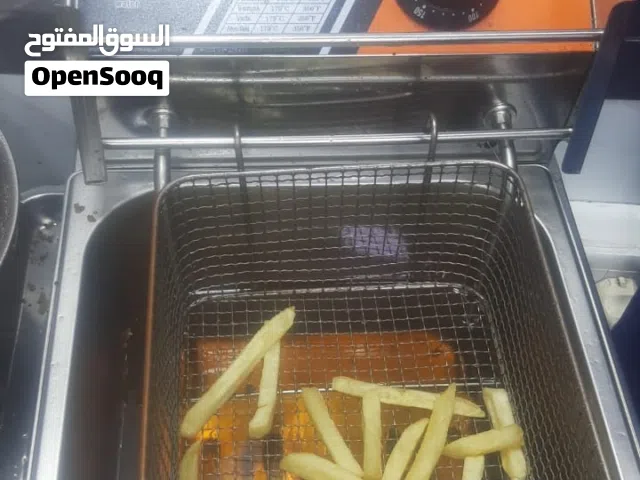 زيت  فرير بطاطا و بروستد كهربائي اوفر من الغاز حوض مناسب لكافة المطاعم  البطاطا