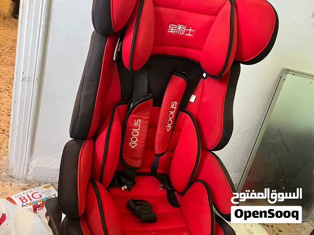 كرسي أطفال للسيارة