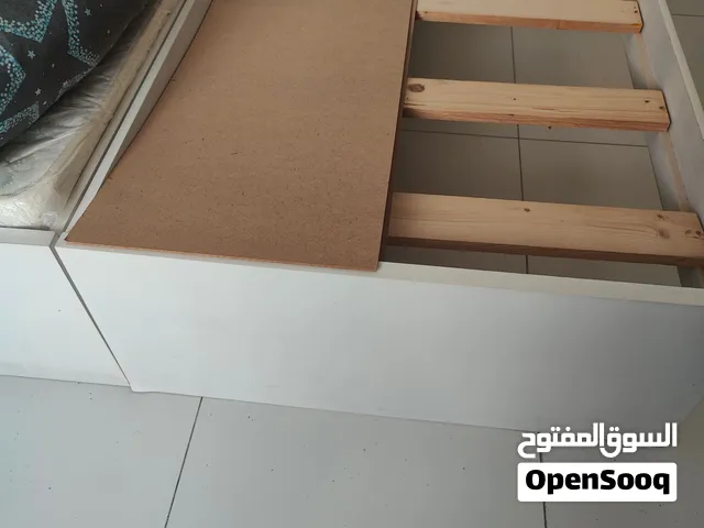 2 سرير 190*90 + 2 مرتبة طبية 90*190 شبه جديد