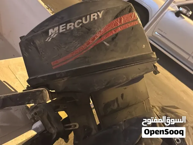 قارب صغير 12 قدم ماشوه