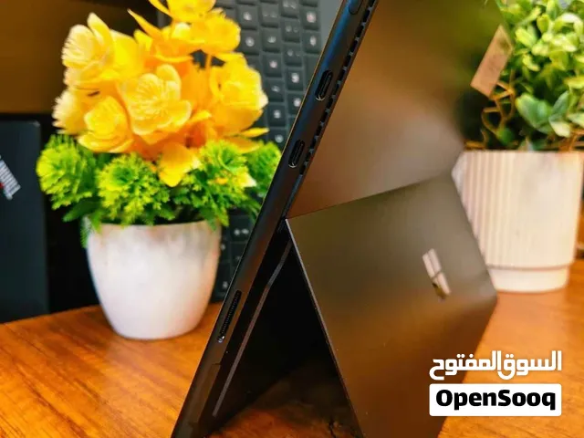 لابتوبات و تابليتات سرفس