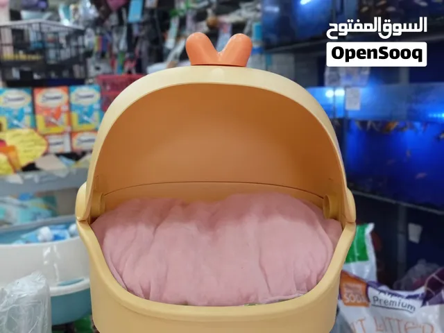 كوخ قطط بلاستيكي مع فرشة داخلية مريحة وجهين للصيف وللشتاء شكل حلو ولطيف