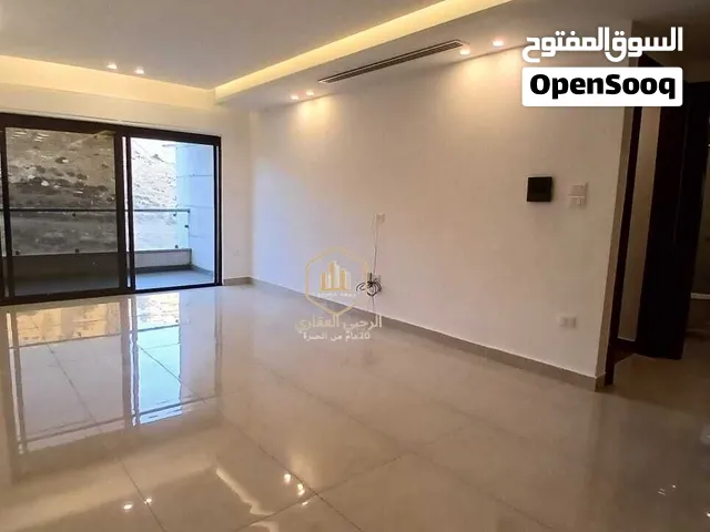 شقة * للايجار * شبه جديد * تشطبان فاخرة * 2 نوم * ديرغبار
