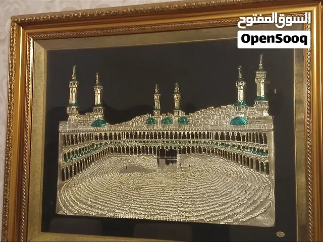 لوحة حائط بسعر 8 ريال عماني
