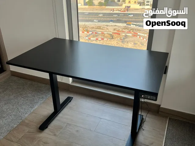 height-adjustable standing desk