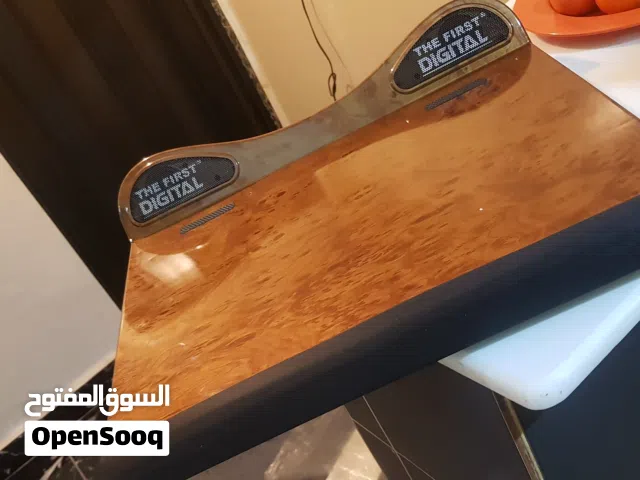 طاولة لابتوب 100 ريال سعودي