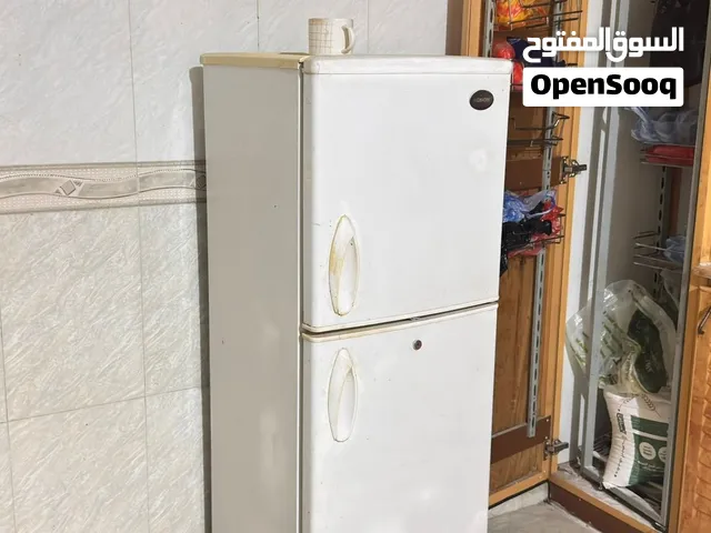 ثلاجه ب 25 الف غير قابل لتفاوض رجاءً مايدخل الا مشتري