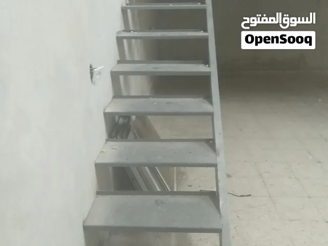 سدة للبيع تغطي مساحة 20 م