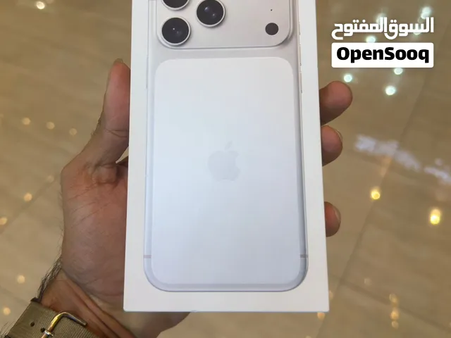 New Iphone 17 pro max 256 gb Silver unopened (from Jarir bookstore) for sale