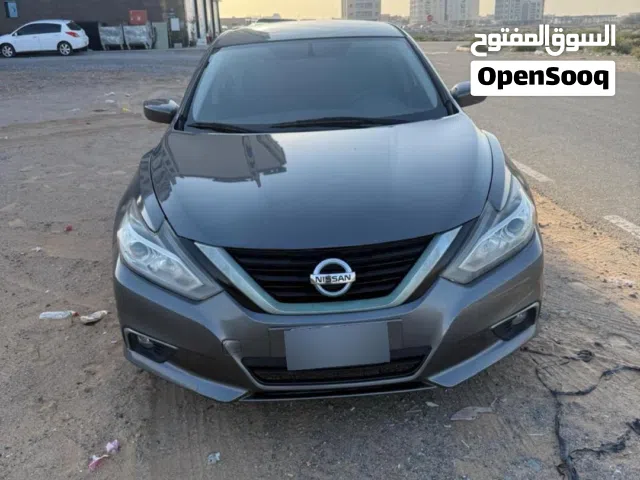 2017 نيسان التيما SV