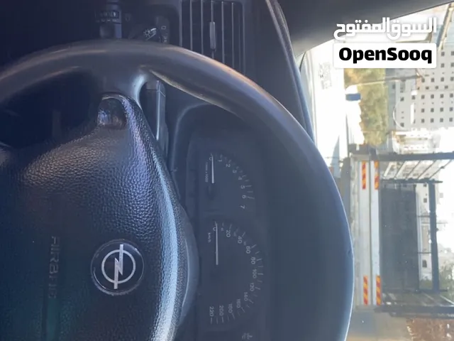 Used Opel Vectra in Nablus