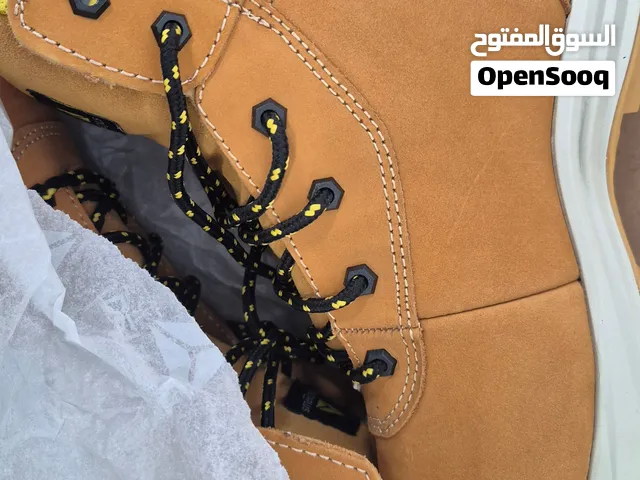 حذاء سيفتي للبيع