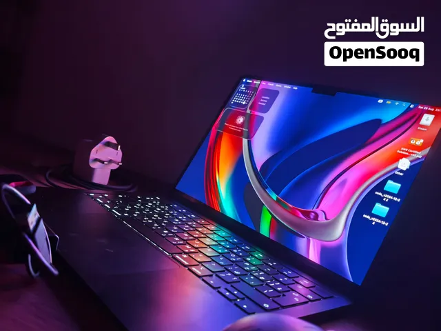 ماك بوك اير m2 مستعمل اقل الشهر جديد ونظيف + هارد 4tb ساندسك