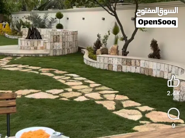 بناء حجر كرسته وعمل