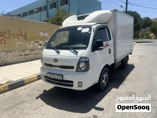 بكب كيا بنجو موديل 2019 (ثلاجة تجميد ) فحل كبينه وربع فحص كامل جمرك جديد بحاله الوكاله