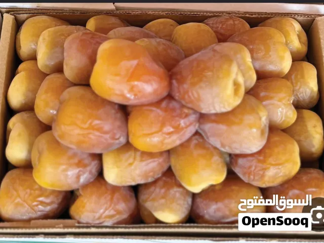 نوفر لكم نوادر تمور الزلفي من النبوت الفاخرة ( حصان - شمشمولة - ذهيبة - نبتة سلمى - نبتة سلطانة )
