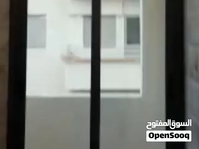 باب كوليس المنيوم بالريدو باقي جديد تمن قابل للتفاوض