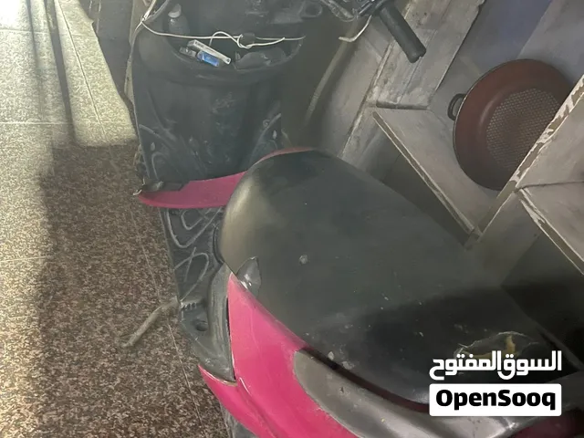 دراجه للكزز عاطله للبيع قيم واخذ الهندر كاض قيم واخذ