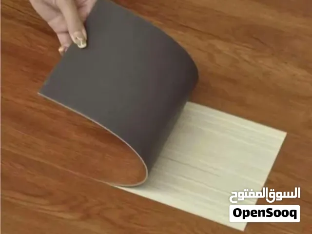 ارضيات pvc بديل باركيه لاصق ذاتي سماكه 1.6 ميلي سهل التركيب مقاوم للخدش و الاشتعال مقاوم للانزلاق