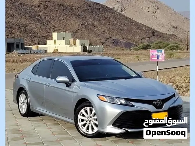 للبيع او البدل كامري 2019 le بحاله الوكاله