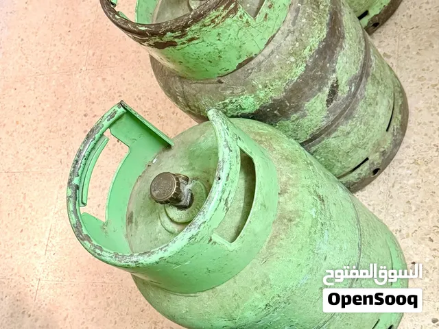 للبيع 4 جرار غاز