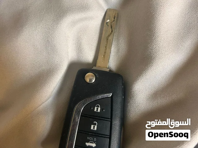 مفتاح كامري موديل 2020 بحالة الوكالة