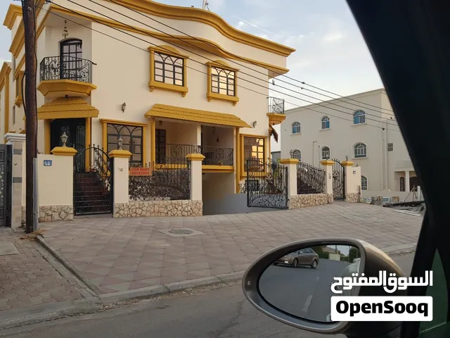 فيلا فخمة وارقية في الخوير