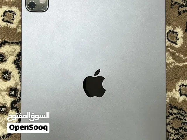 Apple iPad Pro 11 512 GB in Al Sharqiya