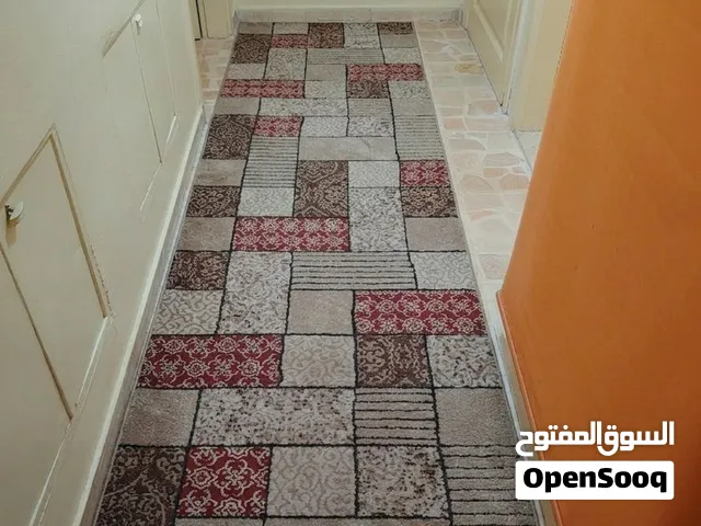 سجادة ممر مستعمل نظيف