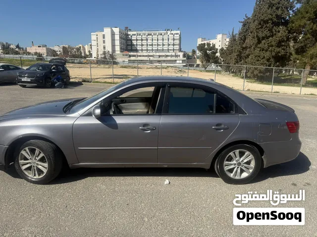 出售 هيونداي سوناتا 2008 موديل SEL رمادي نظيفة ومجددة مع مواصفات أمريكية