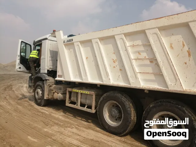 تريلات للبيع مرسيدس 2025