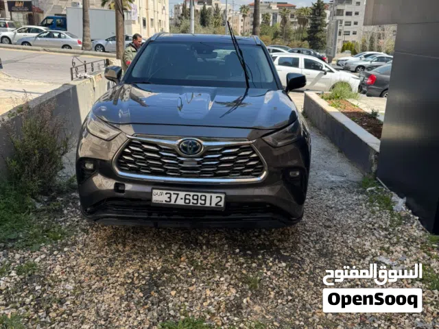 Used Toyota Highlander in Amman