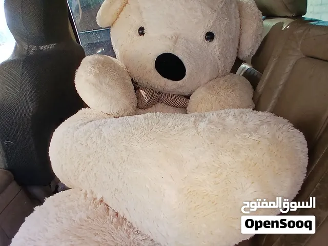 دمي وألعاب حجم كبيييي جداا فوق،المتر و 1.80