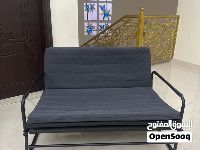 كرسي يتبطل ويستوي سرير